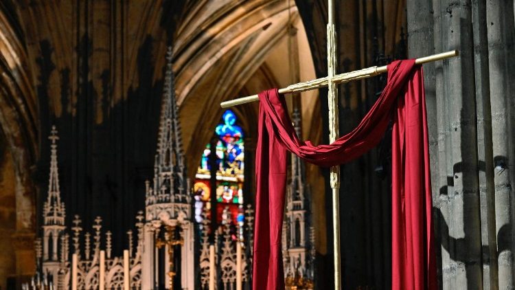 Njia ya Msalaba ni mwanzo wa maisha mapya