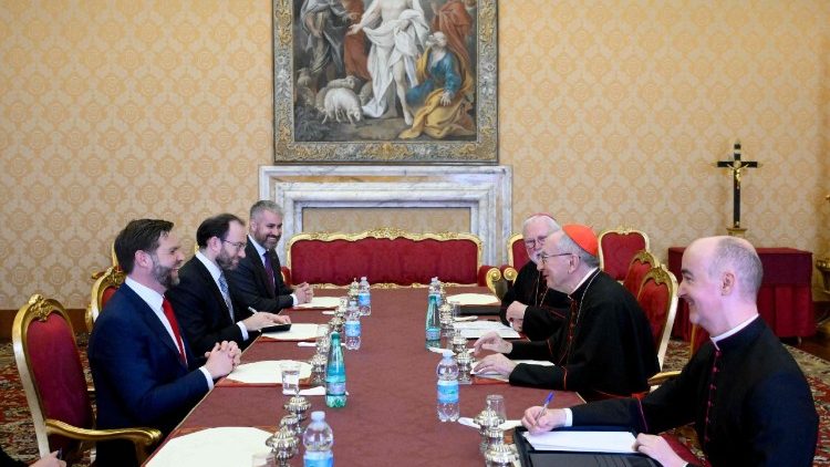 Tikšanās laikā Vatikānā