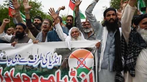 Church prays for peace after terrorist attack in Jamnu-Kashmir