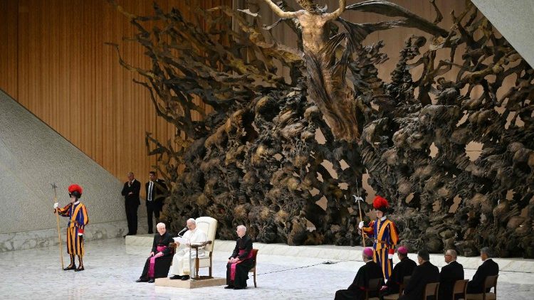 O Papa Leão XIV durante o encontro com os jornalistas