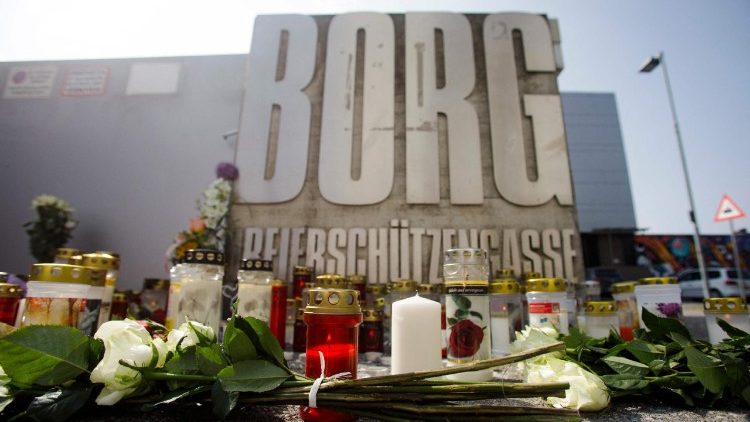 AUSTRIA-SHOOTING-SCHOOL