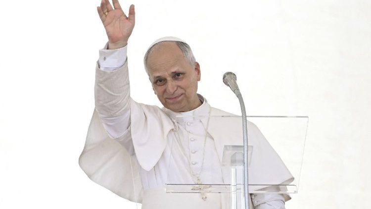 Papst Leo beim Angelus an diesem Sonntag auf dem Petersplatz