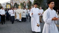 Kiệu Thánh Thể tại Los Angeles