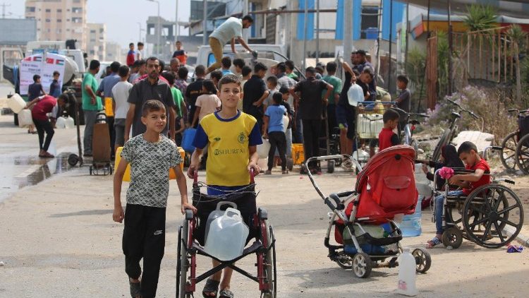 युद्धरत फिलीस्तीन में बच्चों की दशा, तस्वीरः 23.06.2025