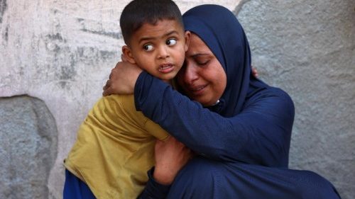 Card. Battaglia: construtores da vida ou cúmplices do mal, não há terceira opção