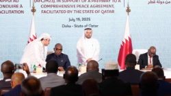  कांगो लोकतांत्रिक गणराज्य (डीआरसी) में एक आंशिक शांति समझौते पर हस्ताक्षर 