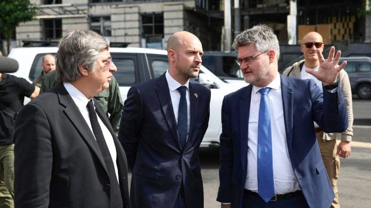 French Foreign Minister Jean-Noel Barrot (c) looking at the damages at a metro station following a Russian attack, in Kyiv. Barrot arrived in Kyiv on Monday for a two-day visit aimed at supporting Ukraine in its fight against the Russian invasion.