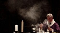 Mgr Ulrich lors des funérailles du cardinal Vingt-Trois