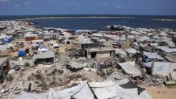 इस्राएली हमलों के बाद गाज़ा की दयनीय स्थिति, तस्वीरः 08.08.2025 