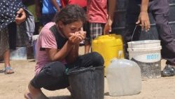 Refugiados en Khan Younis, en la Franja de Gaza