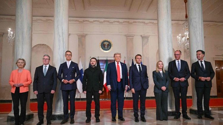 Cumbre en Washington entre el presidente estadounidense Trump, su homólogo ucraniano Zelensky y los líderes europeos