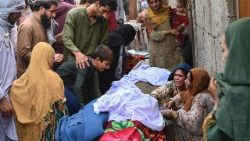 Les populations afghanes frappées dimanche 31 août par un séisme de magnitude 6 suivi d’au moins cinq répliques.