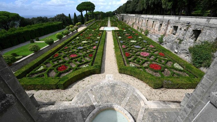 Мястэчка "Laudato si'" у Кастэль-Гандольфа 