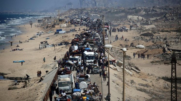 Bombardamenti israeliani a Gaza