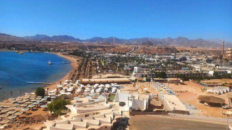 A Sharm el-Sheikh, in Egitto, i colloqui di pace per la Palestina 