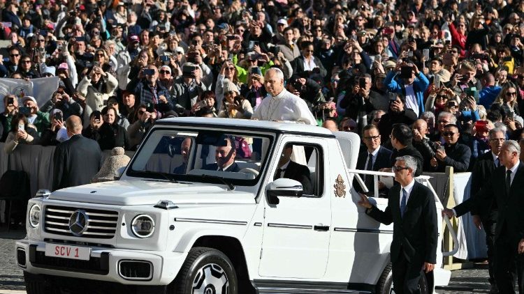 El Papa en la Plaza de San Pedro