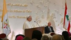 Leó pápa beszéde a libanoni hatóságokhoz, amelyben a béketeremtésre hívta őket