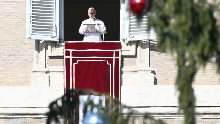 Das Mittagsgebet mit dem Papst auf dem Petersplatz