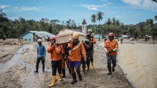 Indonesien: Das Elend nach den Fluten