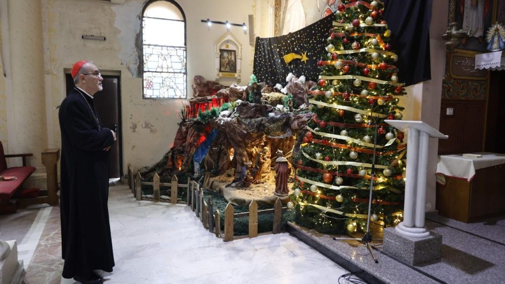 Le cardinal Pierbattista Pizzaballa, patriarche latin de Jérusalem, à la paroisse de la Sainte-Famille de Gaza, le 19 décembre 2025. 
