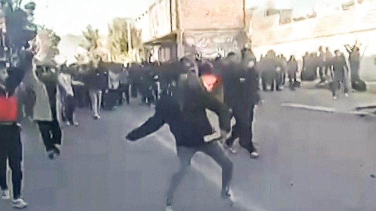 IRAN-ECONOMY-PROTEST-SECURITY