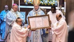 Die Urkunde zur Erhebung von Kuweits ältester Kirche zur Basilica Minor