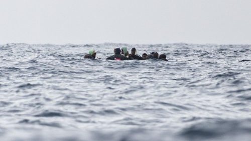 Migranti, l'arcivescovo Perego: ancora morti in mare nel disinteresse dell'Europa