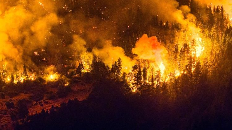 FILES-ARGENTINA-ENVIRONMENT-CLIMATE-FIRE