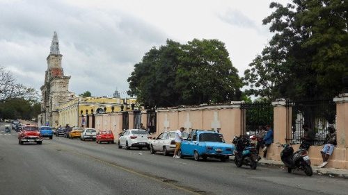 Los obispos cubanos: riesgo de caos y violencia por el corte del suministro petrol&iacute;fero a Cuba