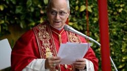 ಜಗದ್ಗುರುಗಳು ಜೇಮ್ಸ್ ಆರ್. ಗೋಲ್ಕಾರವರನ್ನು ಡೆನ್ವರ್‌ನ ಹೊಸ ಮಹಾಧರ್ಮಾಧ್ಯಕ್ಷರಾಗಿ ನೇಮಿಸಿದ್ದಾರೆ.