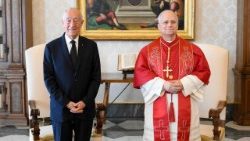 Լեւոն ԺԴ. Պապն ու Փորթուկալի նախագահը