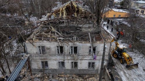 Le&oacute;n XIV: Recemos por Ucrania, entre el fr&iacute;o y los bombardeos