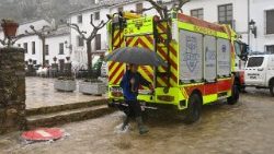 Las fuertes precipitaciones han llevado a la Junta de Andalucía a desalojar a la población de Grazalema