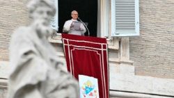 VATICAN-RELIGION-POPE-ANGELUS