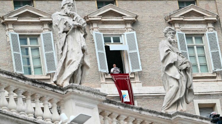 Der Papst beim Angelusgebet