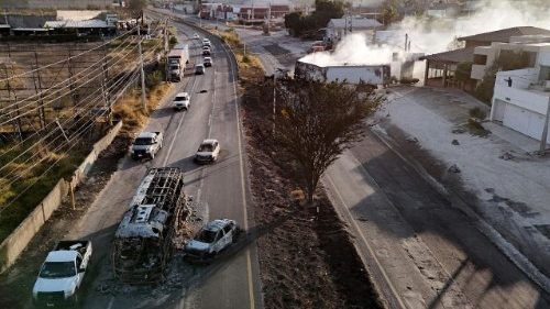Obispos de M&eacute;xico instan a promover la paz ante violencia en el pa&iacute;s