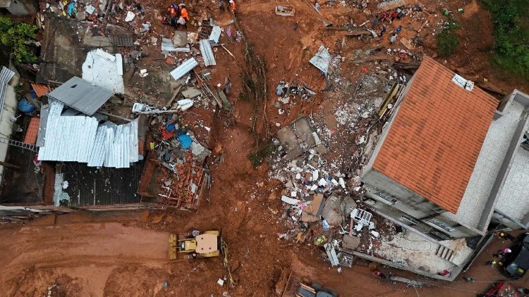 豪雨による土砂崩れの現場　2026年2月24日　ブラジル、ミナスジェライス州ジュイス・デ・フォーラ周辺地区