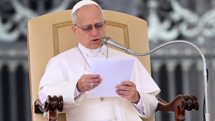 புதன் மறைக்கல்வி உரை வழங்கும் திருத்தந்தை 