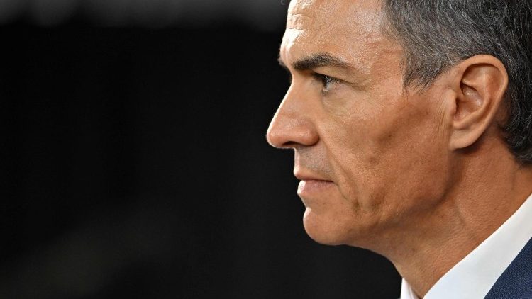 Il premier spagnolo Sanchez ribadisce la posizione del suo Paese: no alla guerra