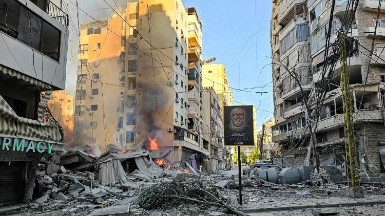 Katika Maadhimisho ya Pasaka ya Bwana 2026 Baba Mtakatifu Leo XIV anapenda kuwashirikisha uwepo wake wa karibu wanakijiji cha Debel, Lebanon na kwamba, kamwe wasikate tamaa, bali waendelee kuwa na ujasiri.