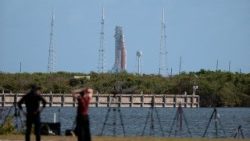 A Cape Canaveral, Florida, è tutto pronto per il lancio di Artemis II