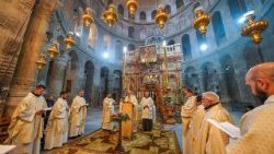 Кардынал П’ербатыста Піцабала, Лацінскі Патрыярх Іерусаліма, узначаліў урачыстую святую Імшу ў Базіліцы Божага Гробу 