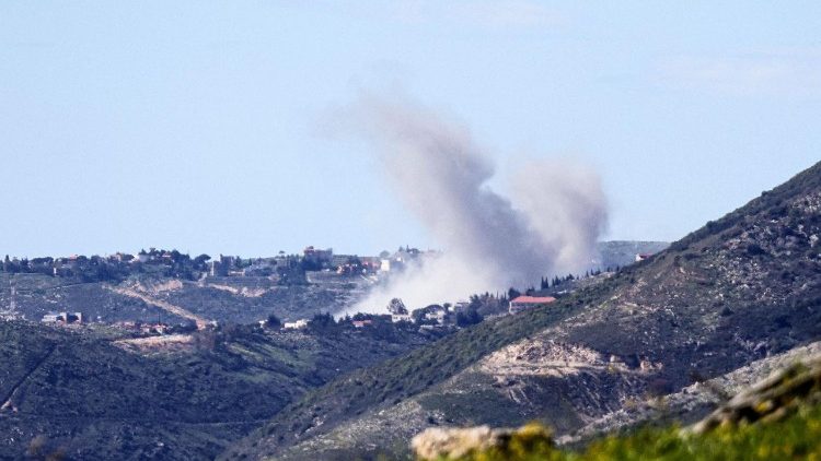 Une frappe israélienne sur le village de Marjeyoun, au Sud-Liban, le 7 avril. 