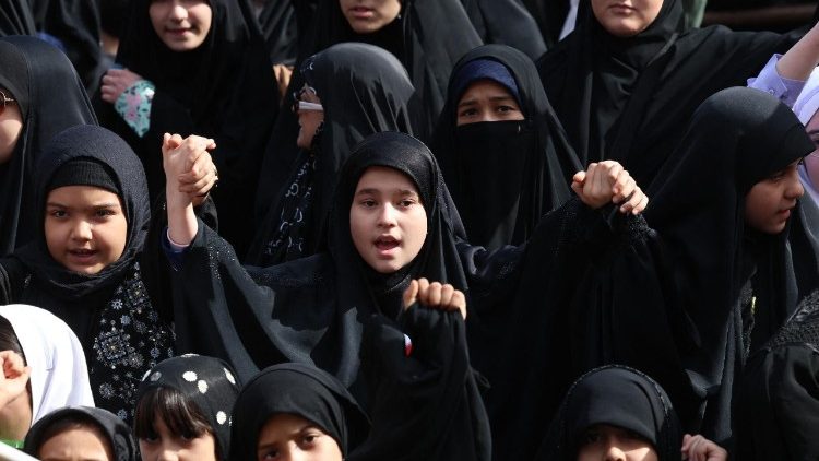 ஈரானியக் குழந்தைகள் 