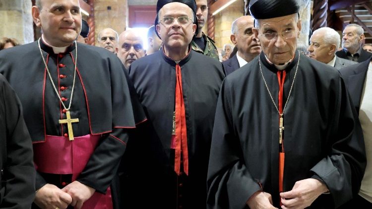 Il nunzio Borgia con il patriarca maronita Ra&iuml;