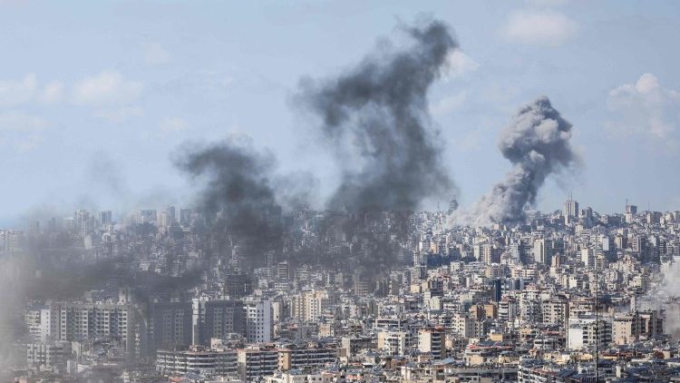 Bejr&uacute;t v prob&iacute;haj&iacute;c&iacute;m v&aacute;lečn&eacute;m konfliktu