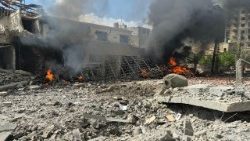 Hiện trường vụ tấn công của Israel ở miền nam Libăng