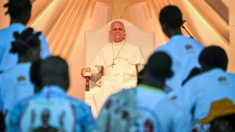Papst Leo XIV. beim Treffen mit der Jugend in Bata