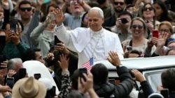 Papa Leon al XIV-lea la audiența generală de miercuri, 6 mai 2026, din Piața San Pietro