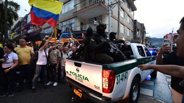 La campaña electoral continúa en Colombia en espera del voto del 31 de mayo